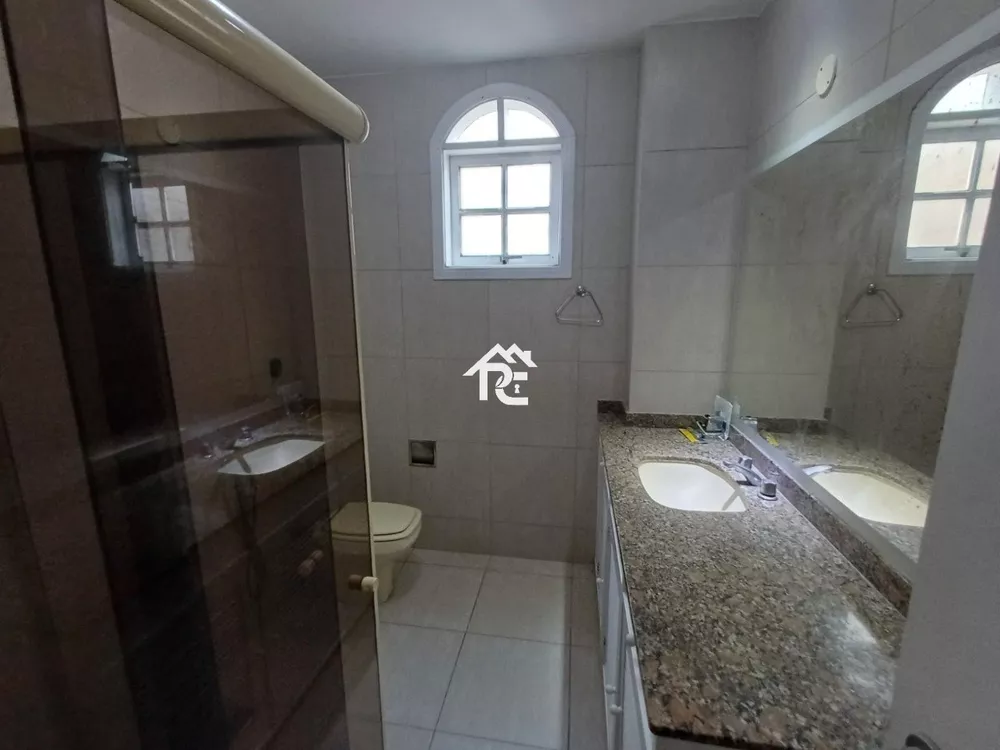 Casa, 4 quartos, 240 m² - Foto 15