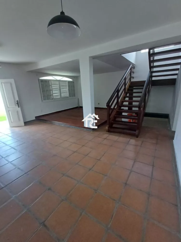 Casa, 4 quartos, 240 m² - Foto 29