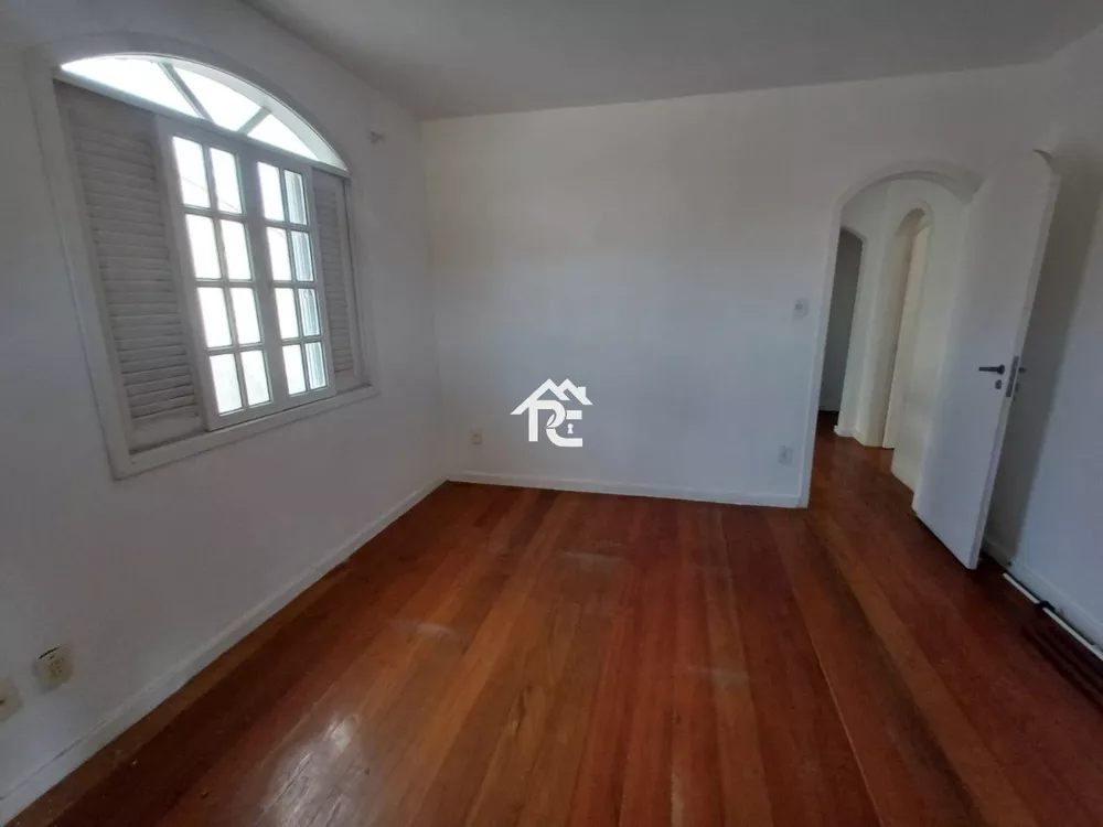 Casa, 4 quartos, 240 m² - Foto 5