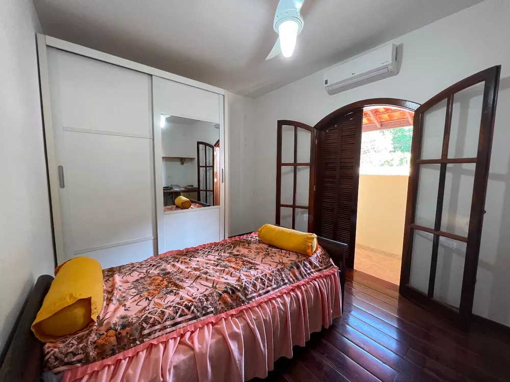 Casa, 3 quartos, 220 m² - Foto 9