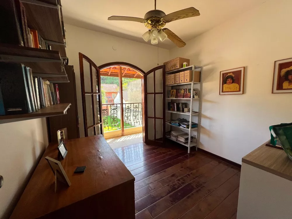 Casa, 3 quartos, 220 m² - Foto 16