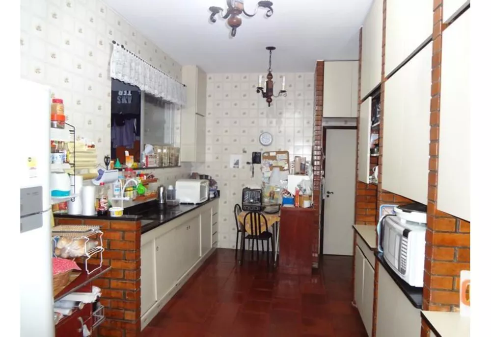 Casa, 6 quartos, 360 m² - Foto 4