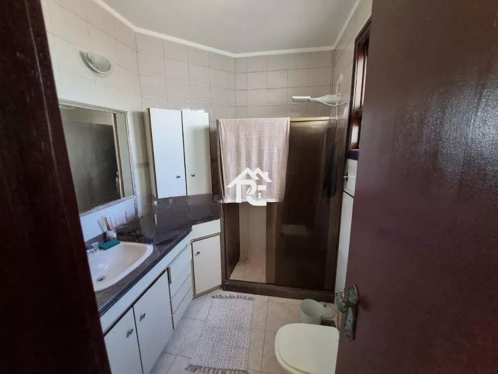 Casa, 4 quartos, 300 m² - Foto 13
