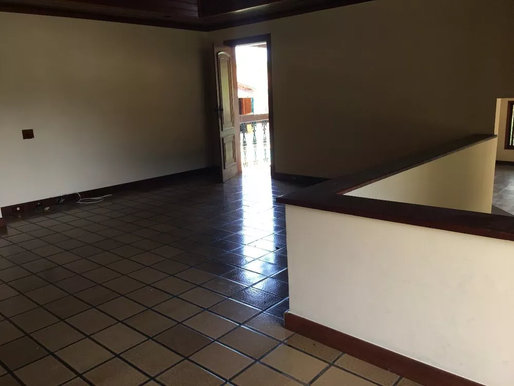 Casa de Condomínio à venda com 4 quartos, 530m² - Foto 10