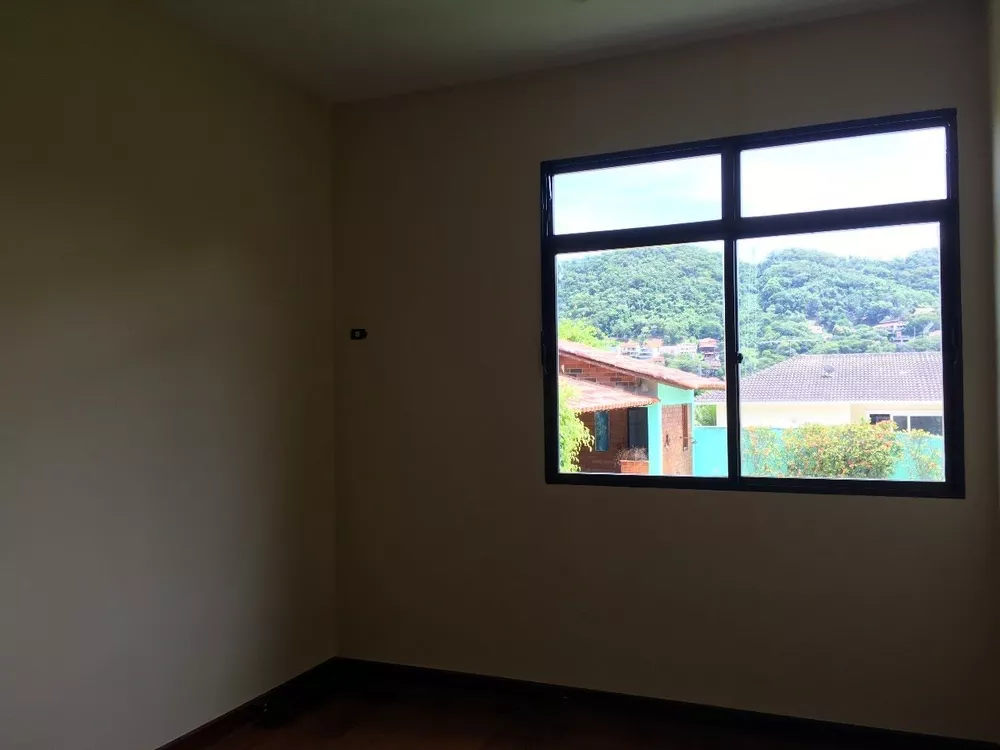 Casa de Condomínio à venda com 4 quartos, 530m² - Foto 14