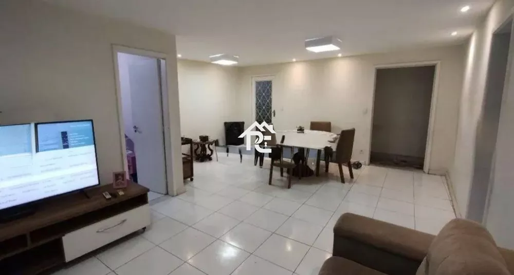 Apartamento à venda com 3 quartos, 144m² - Foto 3