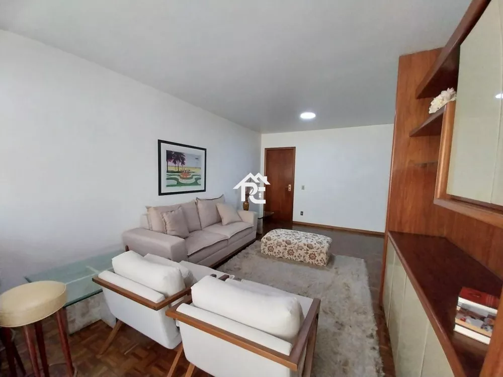 Apartamento à venda com 3 quartos, 130m² - Foto 4