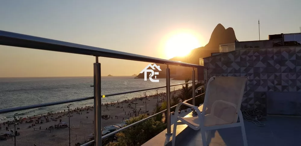 Cobertura, 3 quartos, 320 m² - Foto 1