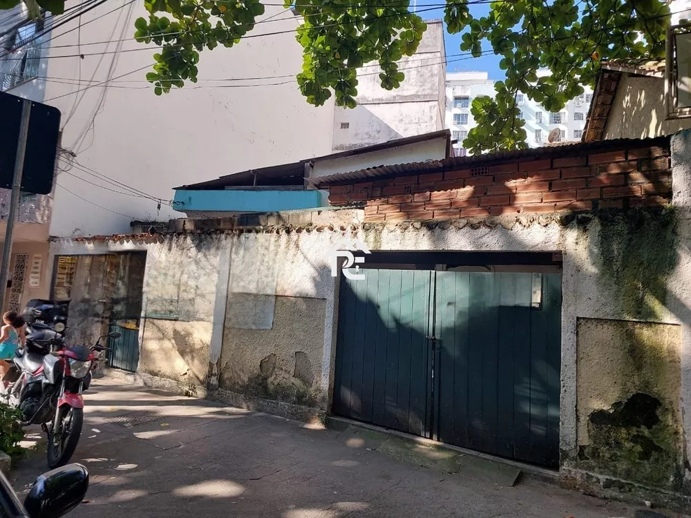 Casa à venda com 3 quartos, 95m² - Foto 2