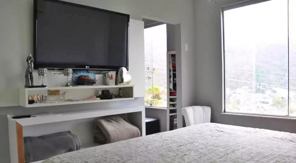 Casa, 4 quartos, 239 m² - Foto 15