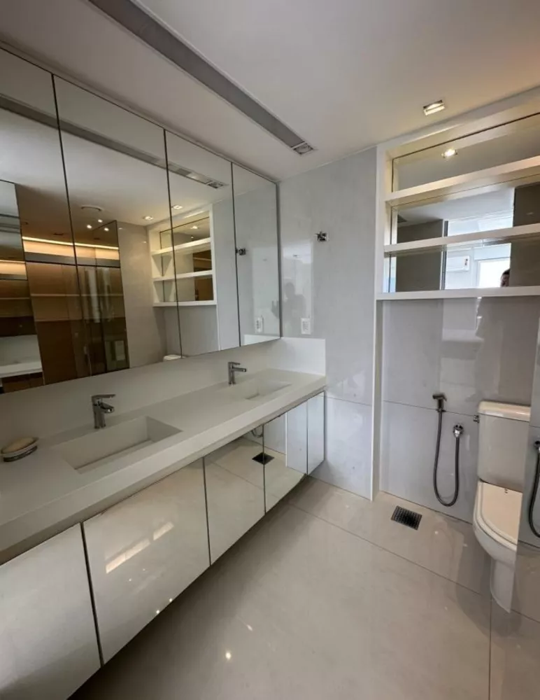 Cobertura, 3 quartos, 268 m² - Foto 5