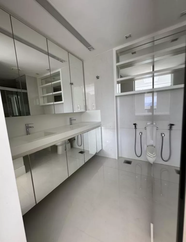 Cobertura, 3 quartos, 268 m² - Foto 17