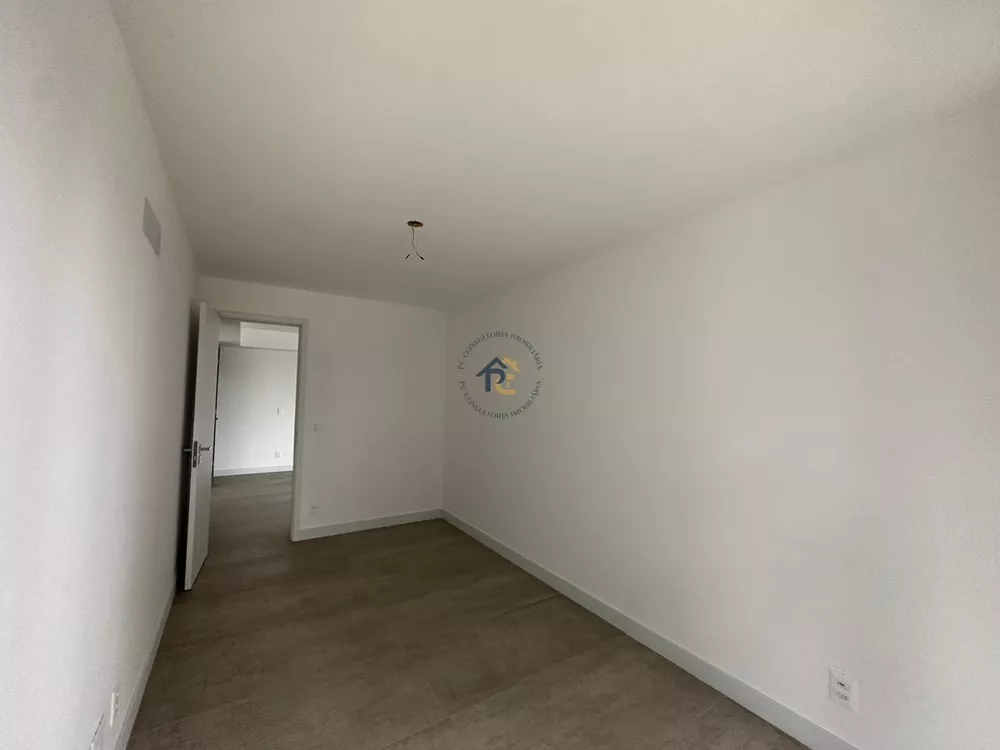 Apartamento, 4 quartos, 232 m² - Foto 2