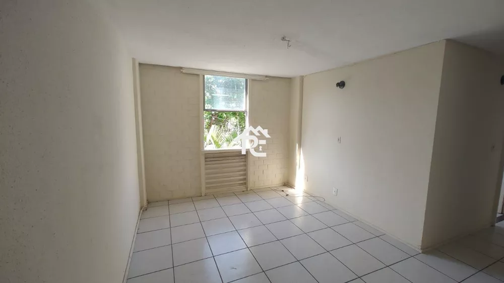 Apartamento à venda com 3 quartos, 60m² - Foto 2