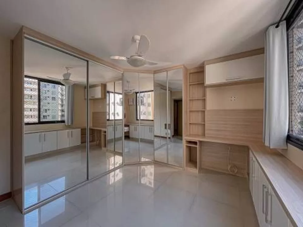 Apartamento à venda com 4 quartos, 150m² - Foto 4