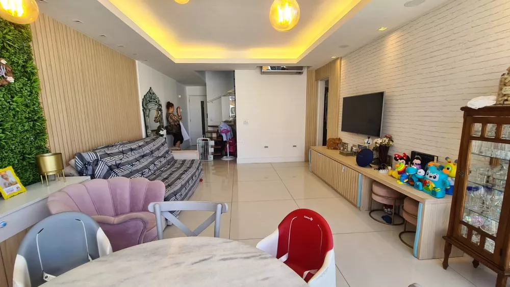 Cobertura, 3 quartos, 230 m² - Foto 3