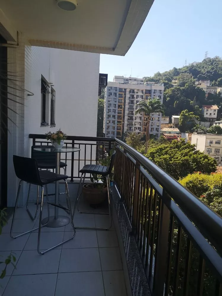 Apartamento à venda com 3 quartos, 102m² - Foto 4