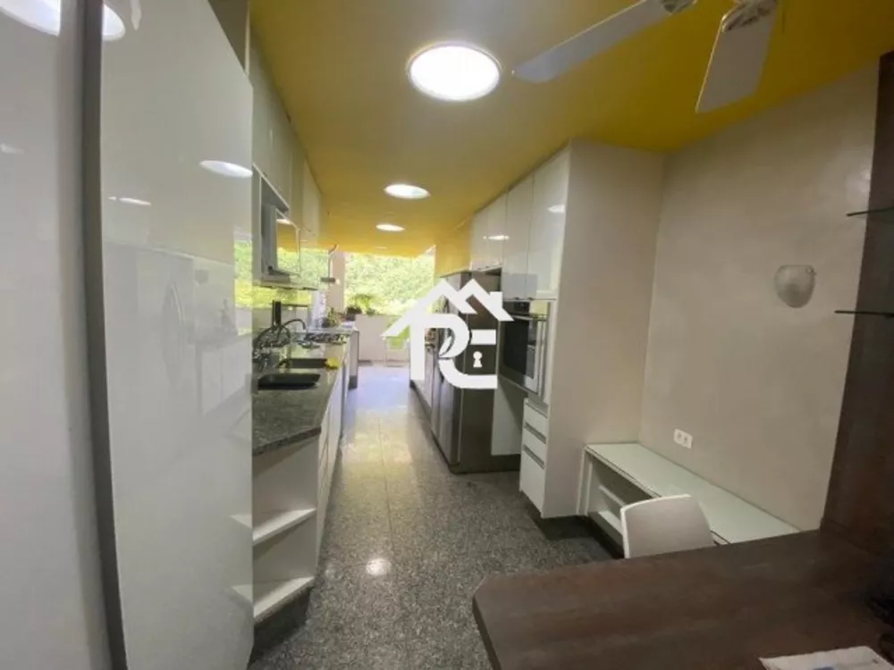 Apartamento, 4 quartos, 230 m² - Foto 12