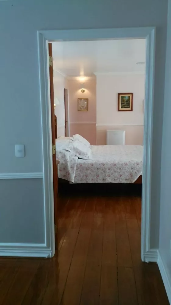 Casa de Condomínio à venda com 3 quartos, 380m² - Foto 35