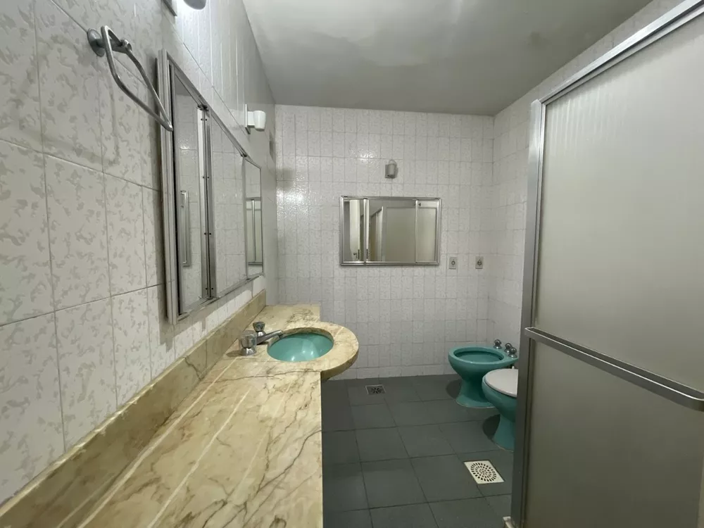 Apartamento, 3 quartos, 200 m² - Foto 1
