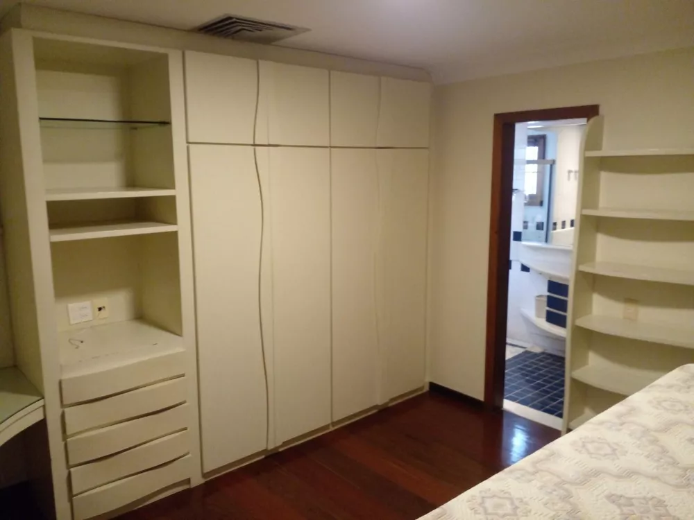 Casa, 4 quartos, 659 m² - Foto 32