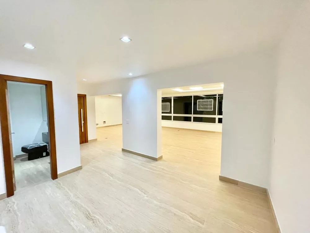 Apartamento à venda com 3 quartos, 225m² - Foto 9