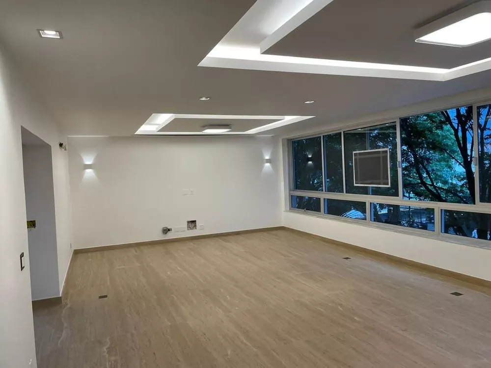 Apartamento à venda com 3 quartos, 225m² - Foto 7