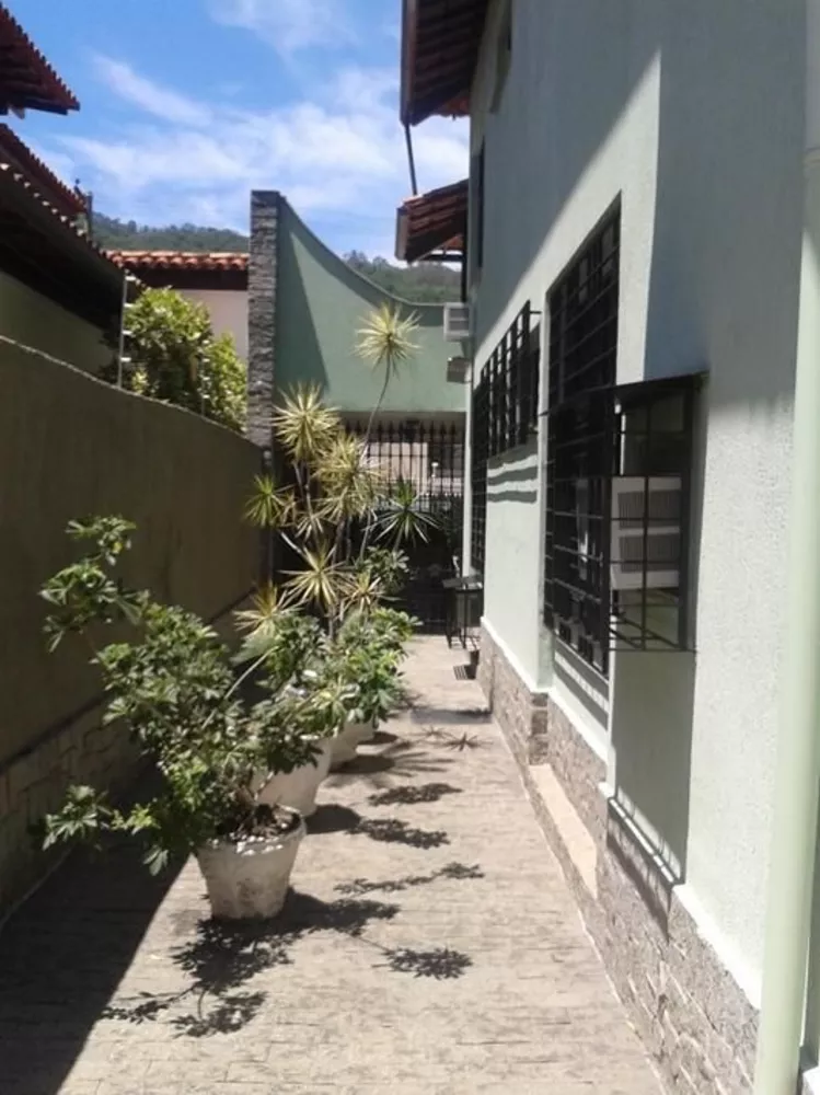 Casa, 5 quartos, 280 m² - Foto 5