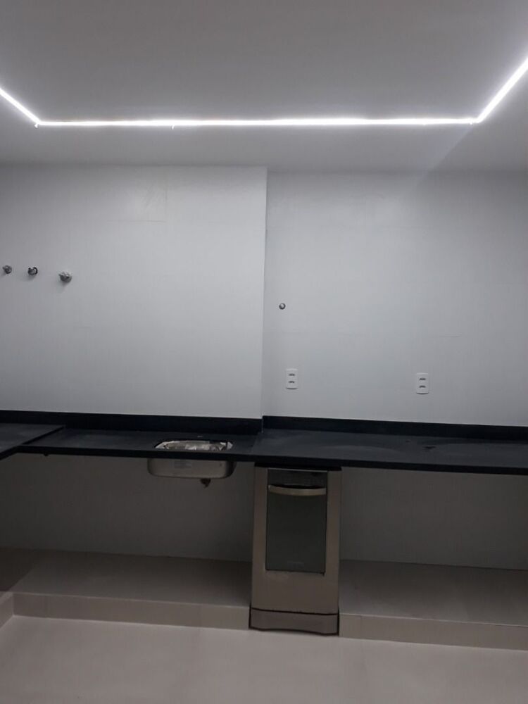 Apartamento à venda com 3 quartos, 122m² - Foto 8