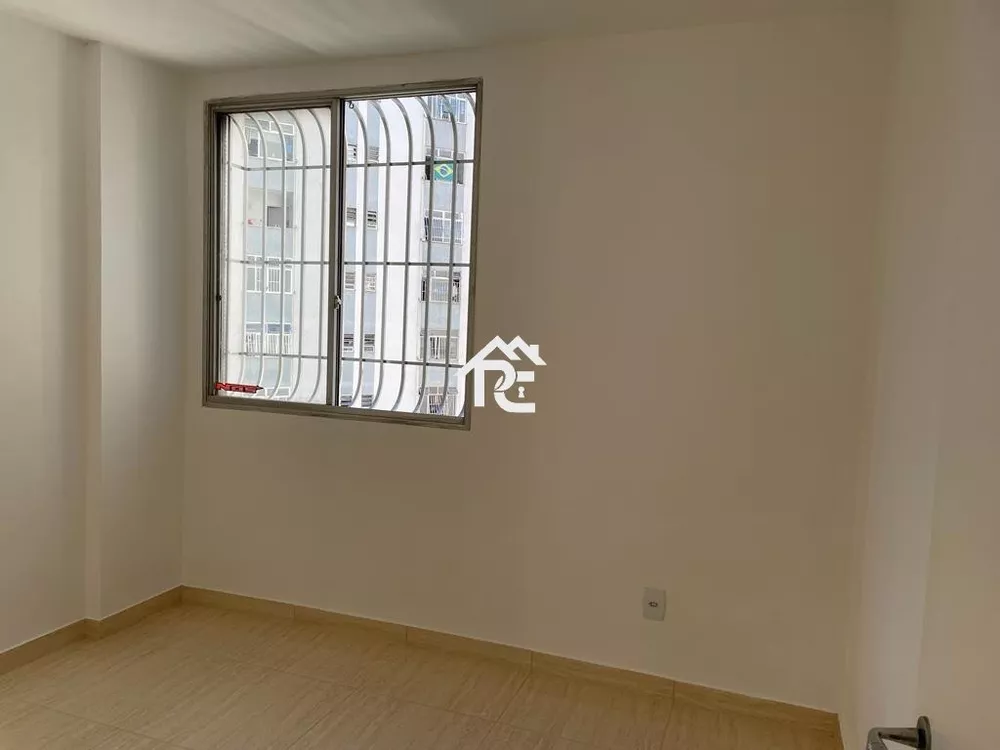 Apartamento à venda com 2 quartos, 78m² - Foto 4