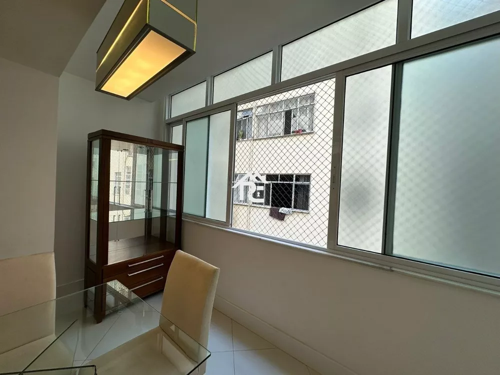 Apartamento à venda com 3 quartos, 140m² - Foto 4