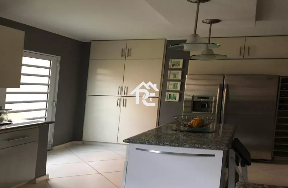 Casa, 2 quartos, 220 m² - Foto 32