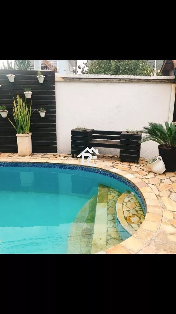 Casa, 2 quartos, 220 m² - Foto 34