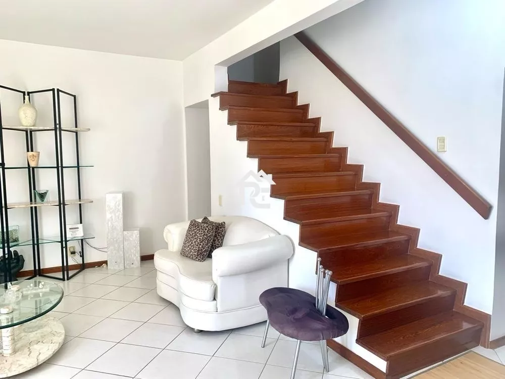 Cobertura, 3 quartos, 200 m² - Foto 11