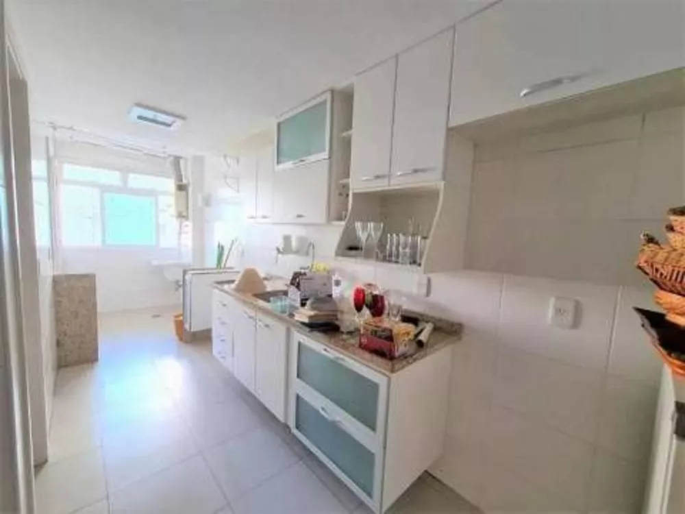 Apartamento, 3 quartos, 130 m² - Foto 2