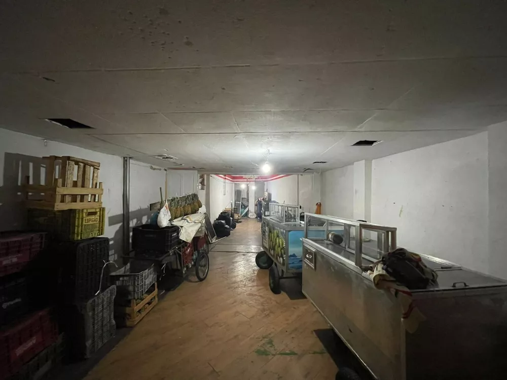 Loja-Salão, 300 m² - Foto 1