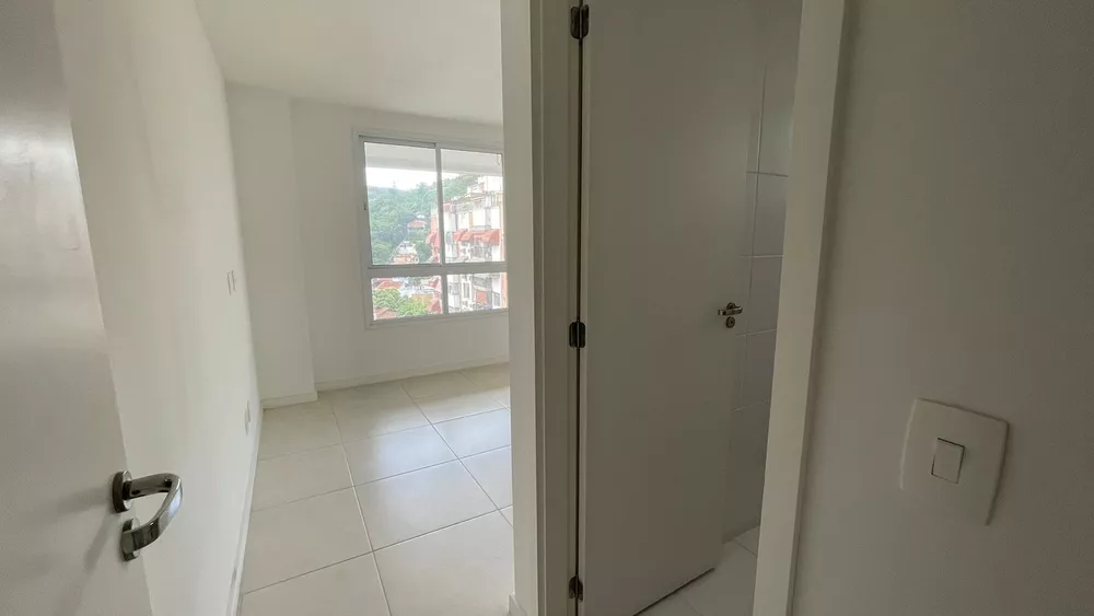 Apartamento à venda com 3 quartos, 84m² - Foto 5