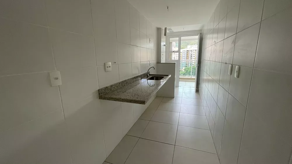 Apartamento à venda com 3 quartos, 84m² - Foto 10