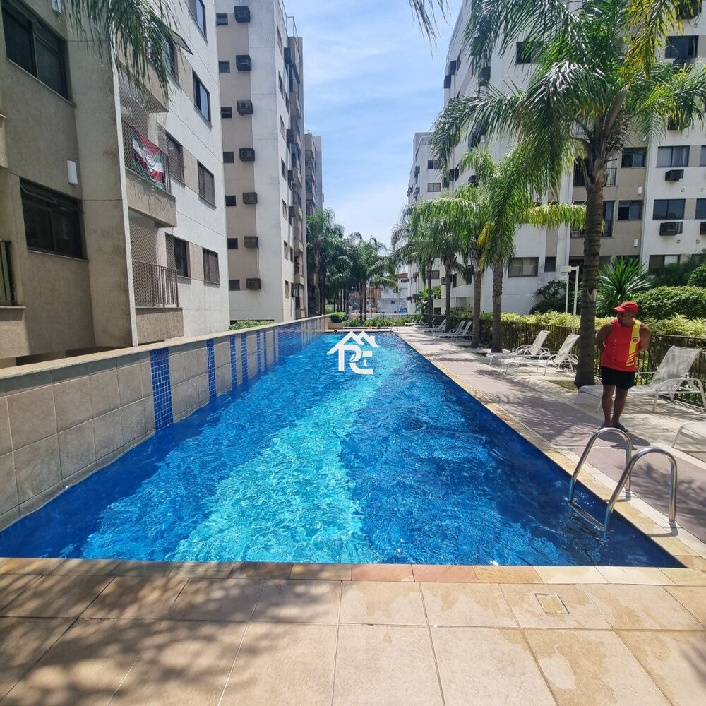 Cobertura à venda com 2 quartos, 76m² - Foto 4