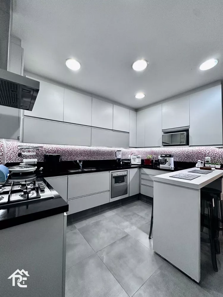 Apartamento, 3 quartos, 196 m² - Foto 15