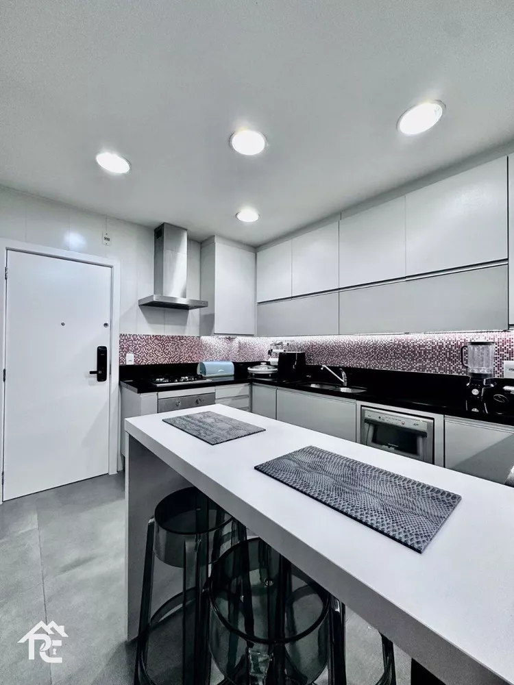 Apartamento, 3 quartos, 196 m² - Foto 10