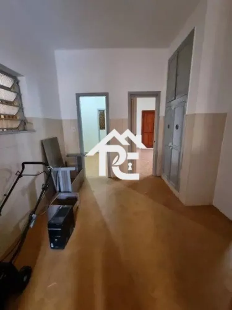 Casa à venda com 3 quartos, 180m² - Foto 4