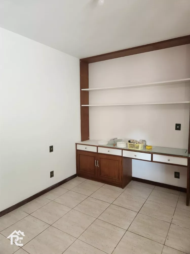 Casa, 4 quartos, 250 m² - Foto 17