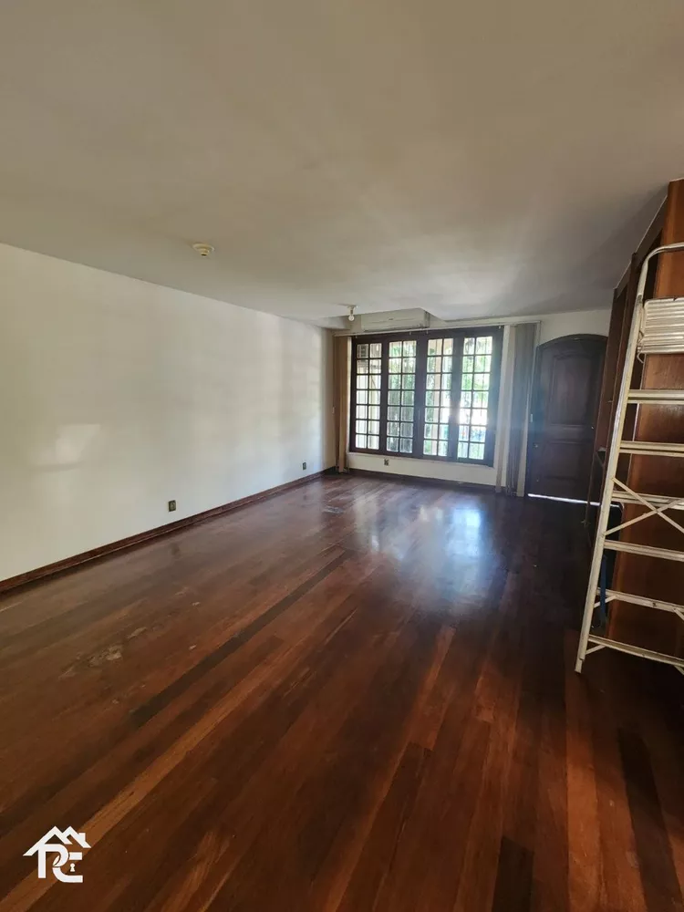 Casa, 4 quartos, 250 m² - Foto 8