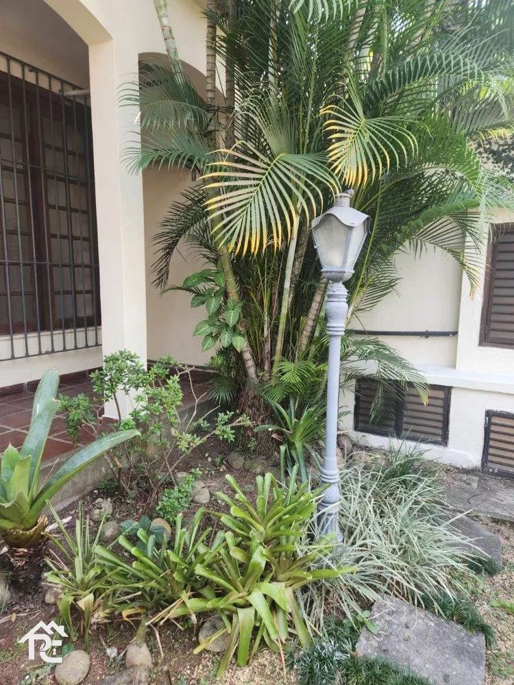 Casa, 4 quartos, 250 m² - Foto 2