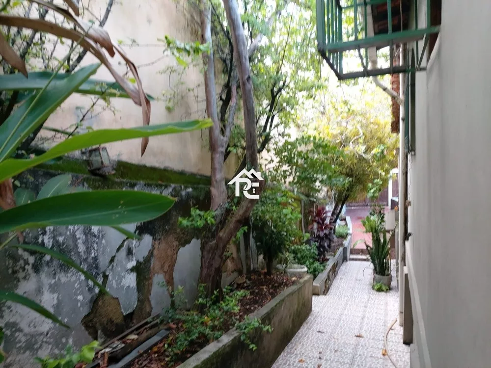 Casa, 5 quartos, 260 m² - Foto 35