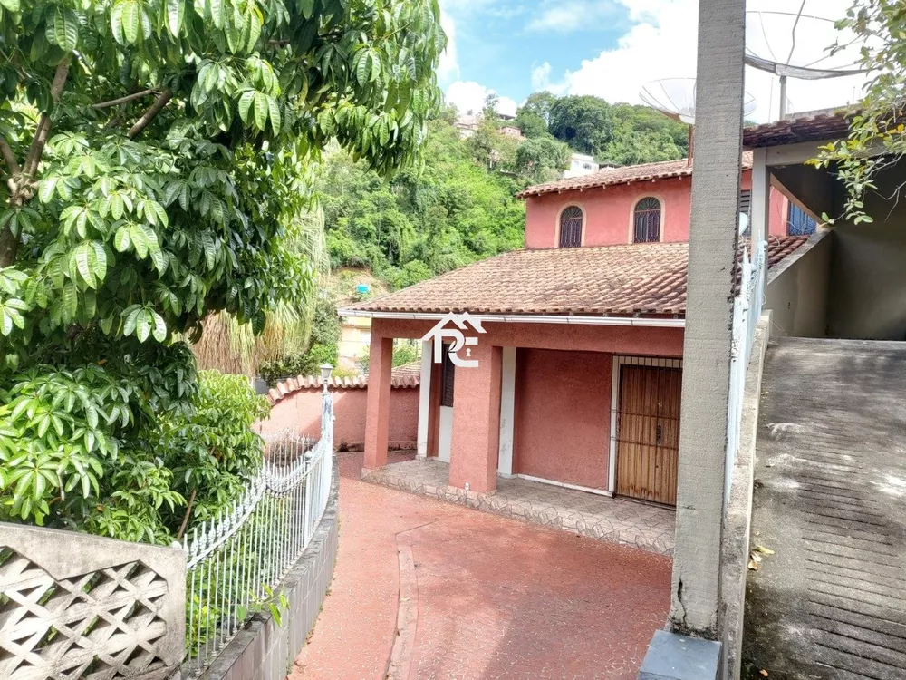 Casa, 5 quartos, 260 m² - Foto 9