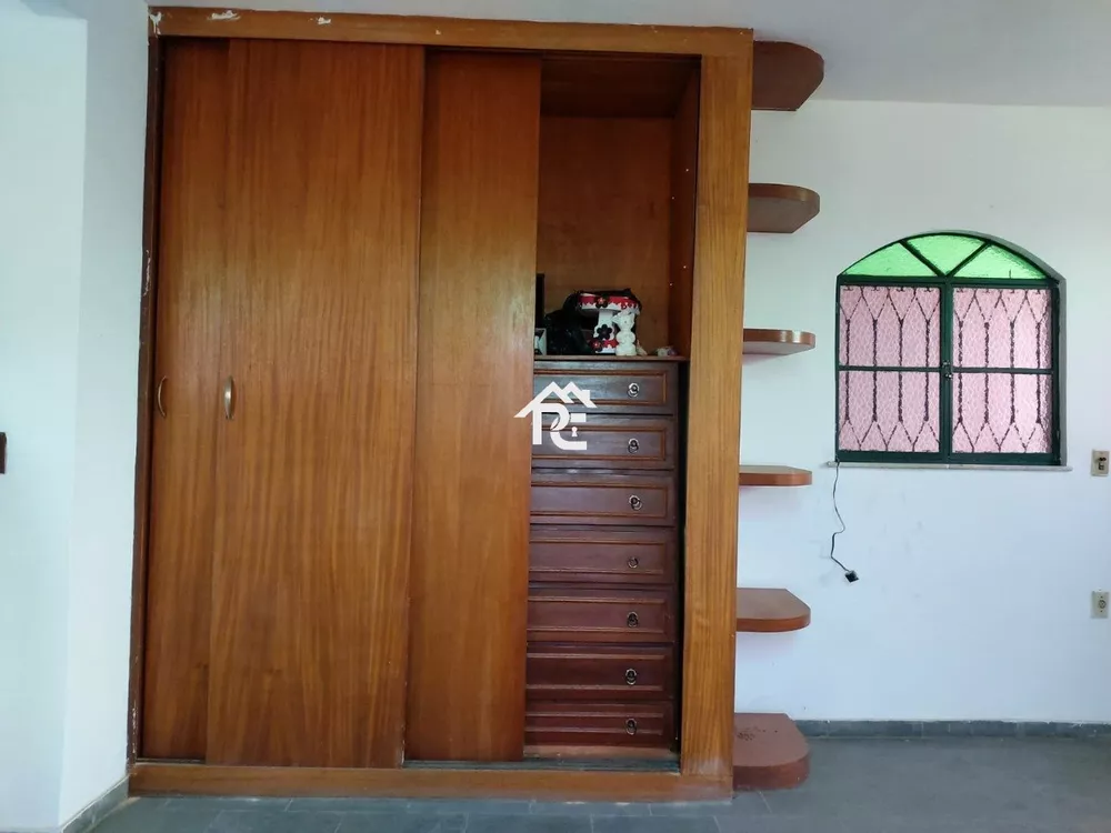 Casa, 5 quartos, 260 m² - Foto 13