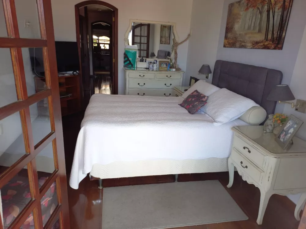 Casa de Condomínio à venda com 5 quartos, 294m² - Foto 22