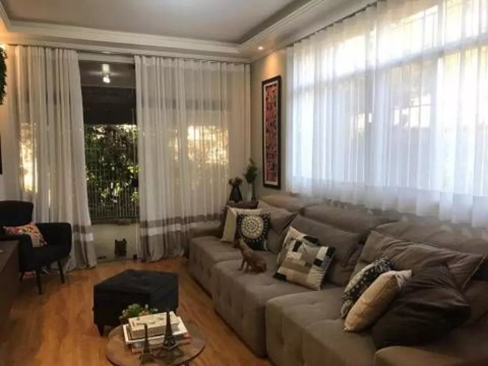 Casa à venda com 3 quartos, 200m² - Foto 4